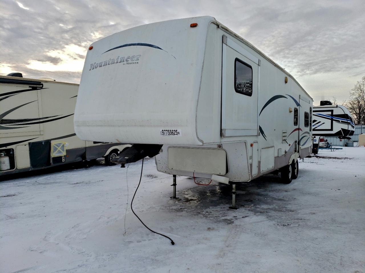 Keystone Trailer Image 9