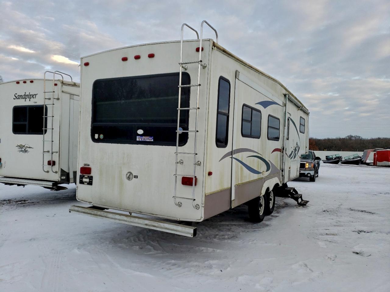 Keystone Trailer Image 5