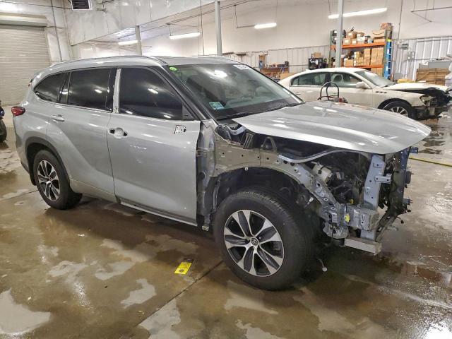 Toyota Highlander Xle Image 3