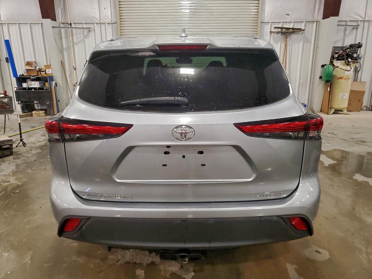 Toyota Highlander Xle Image 5