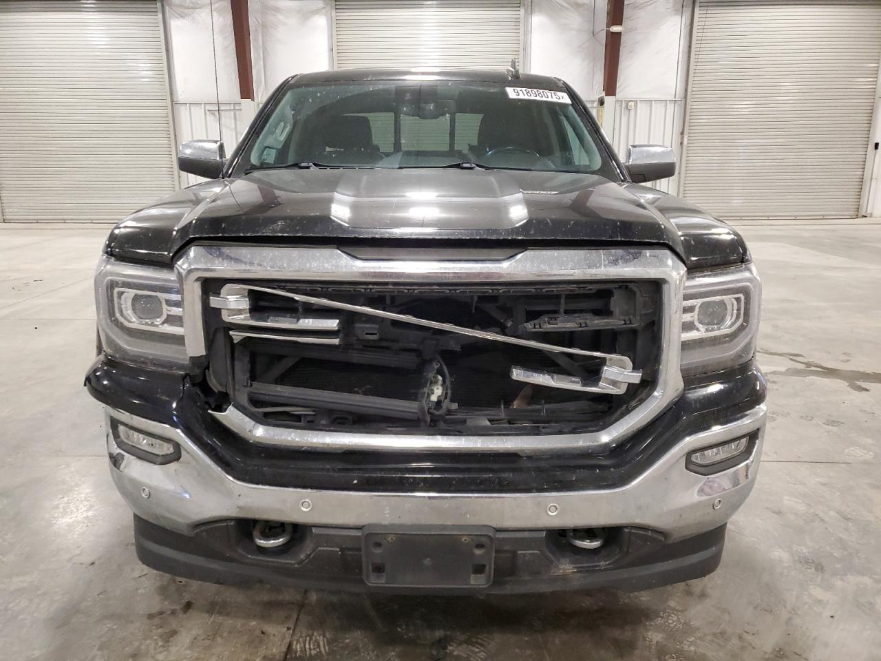 GMC Sierra K1500 Slt Image 3