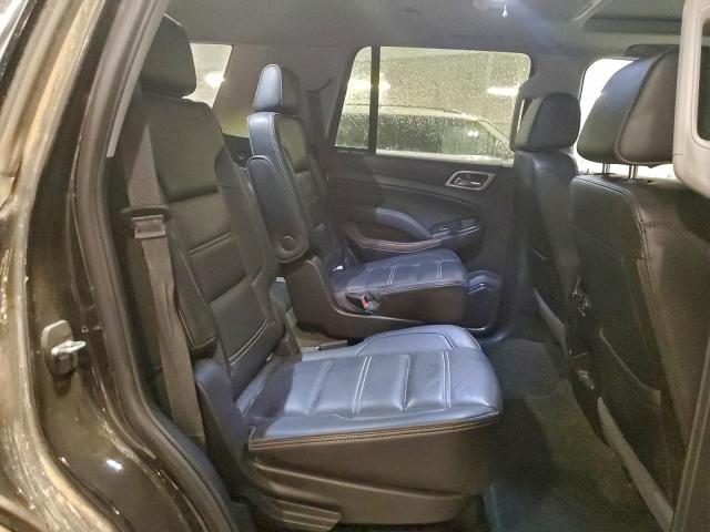 GMC Yukon Denali Image 10