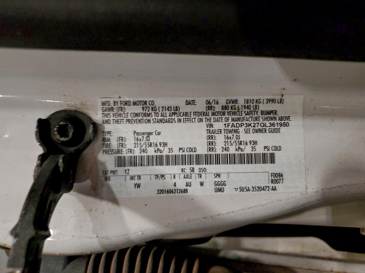 Ford Focus Se Image 12