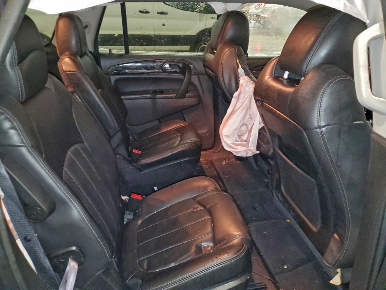 Buick Enclave Image 8