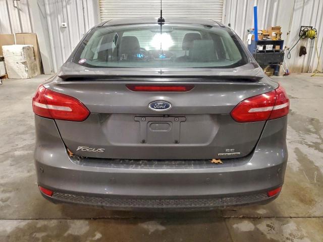 Ford Focus Se Image 4