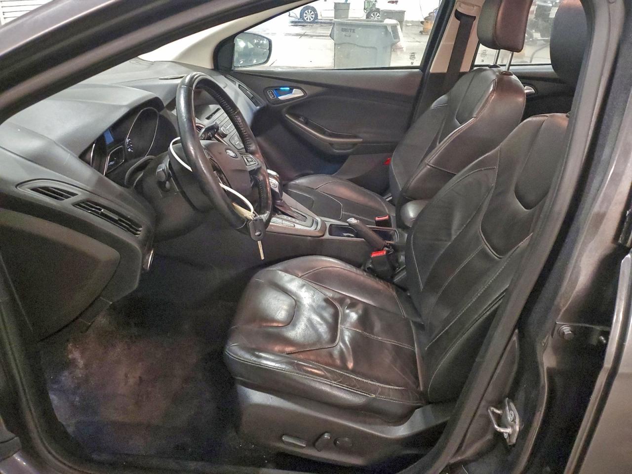 Ford Focus Se Image 9