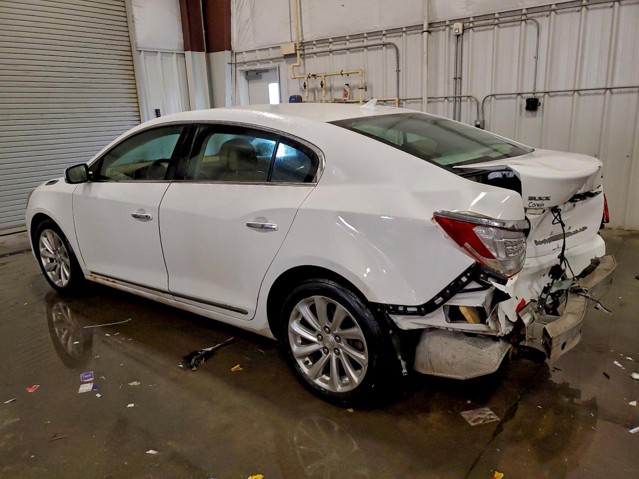 Buick LaCrosse Image 10