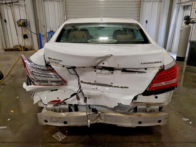 Buick LaCrosse Image 11