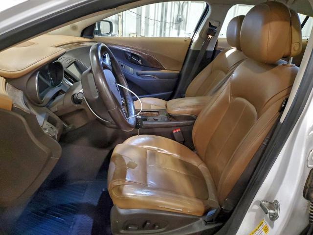 Buick LaCrosse Image 5