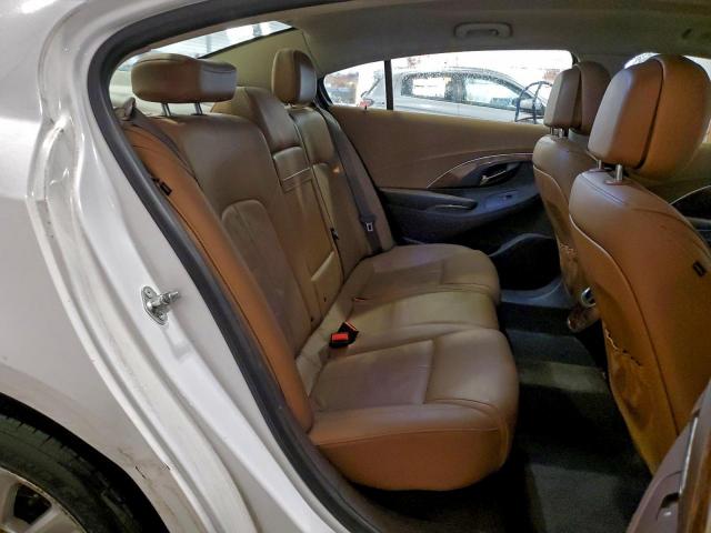 Buick LaCrosse Image 4