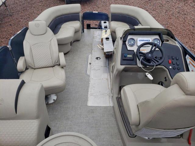 Premier Boat Image 6