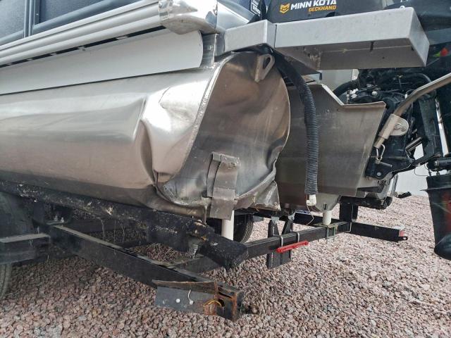 Premier Boat Image 9