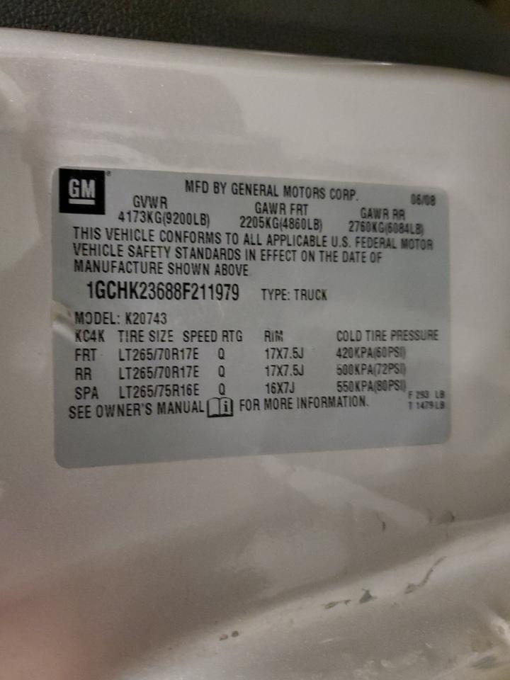 Chevrolet Silverado K2500 Heavy Duty Image 3