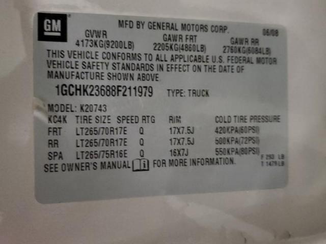 Chevrolet Silverado K2500 Heavy Duty Image 3