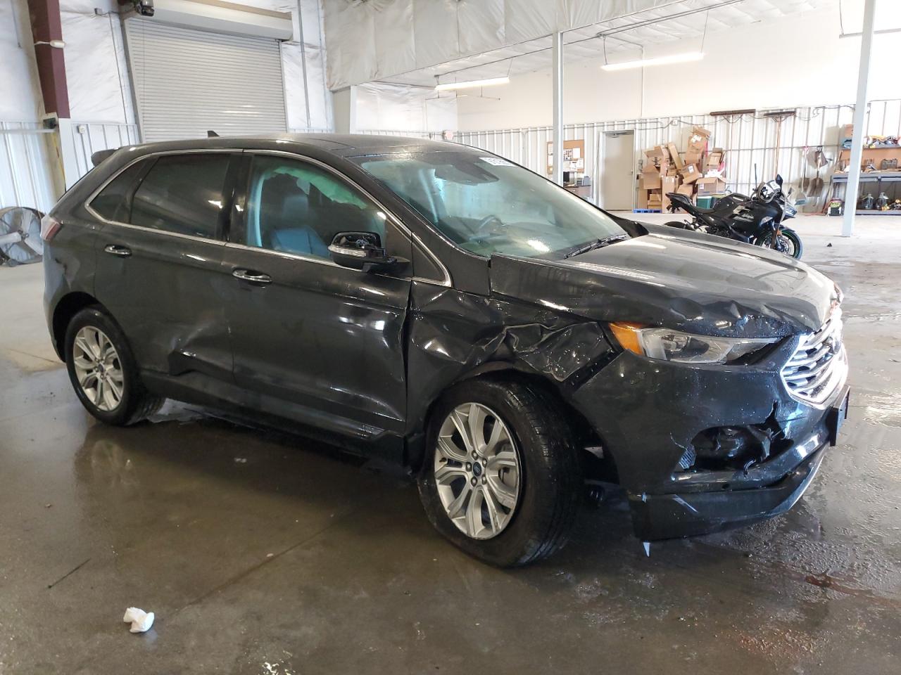 Ford Edge Titanium Image 6