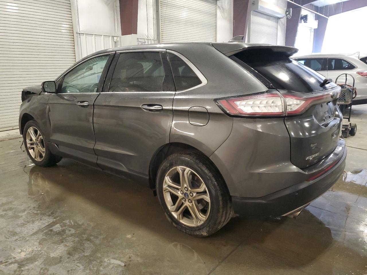 Ford Edge Titanium Image 6