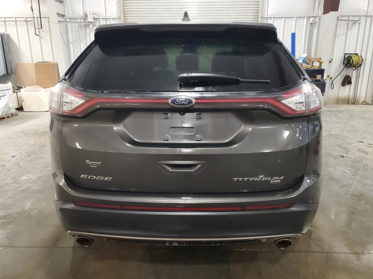 Ford Edge Titanium Image 5