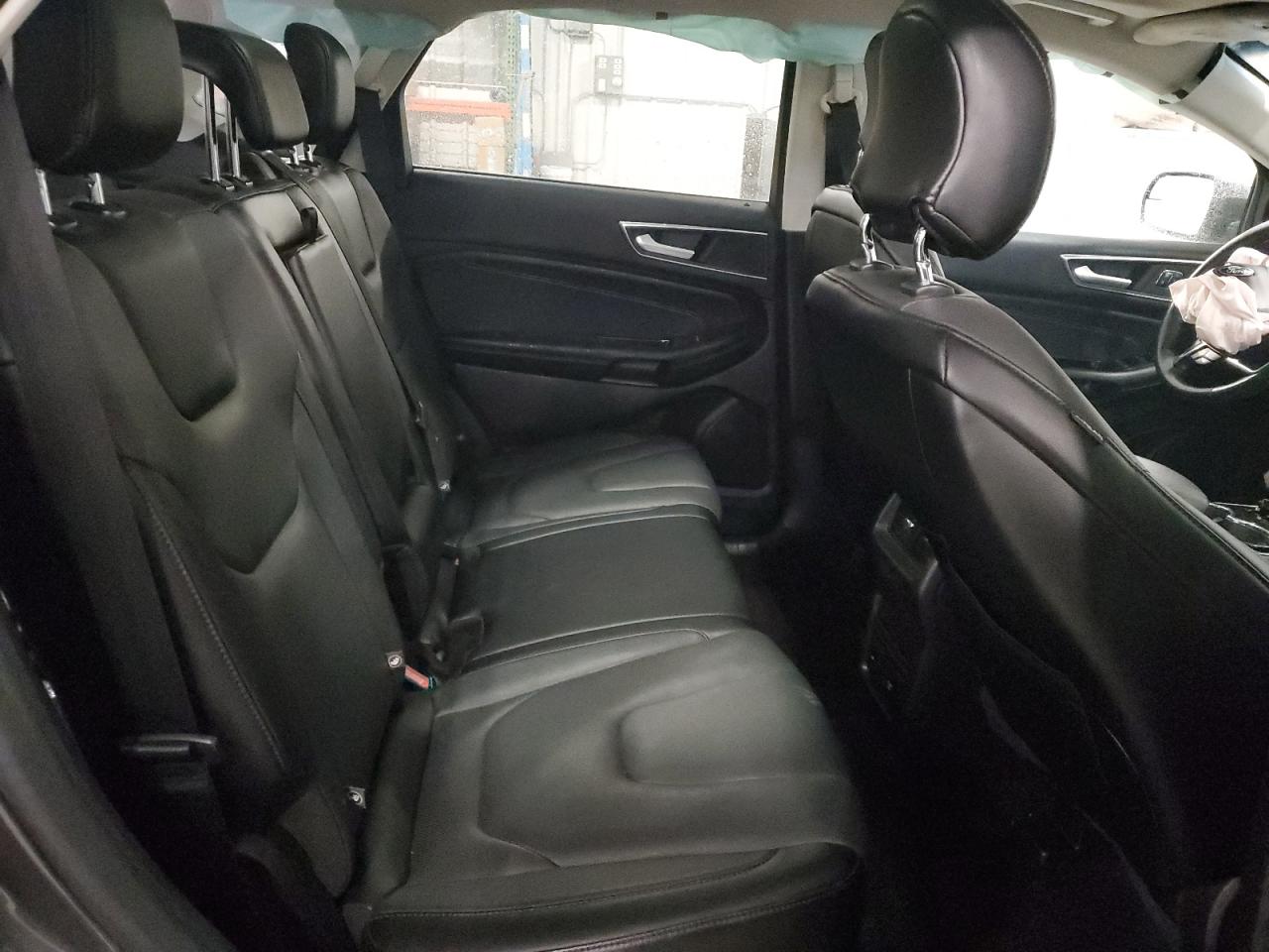 Ford Edge Titanium Image 10