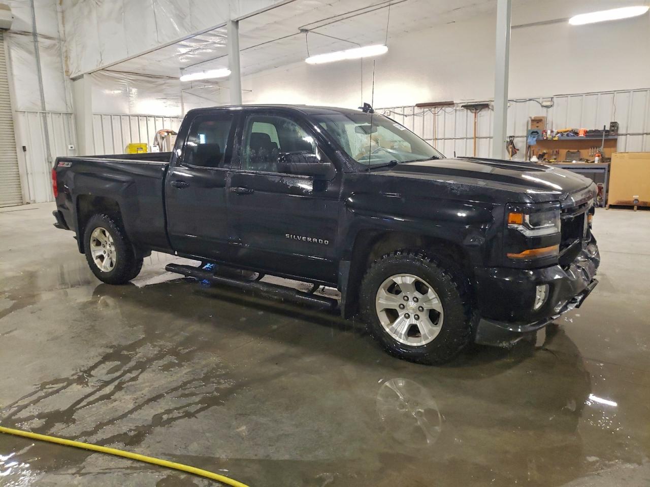 Chevrolet Silverado K1500 Lt Image 5