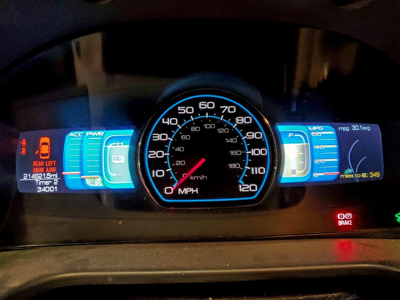 Ford Fusion Hybrid Image 9