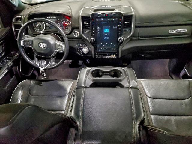 Ram 1500 Laramie Image 12