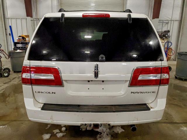 Lincoln Navigator L Image 6