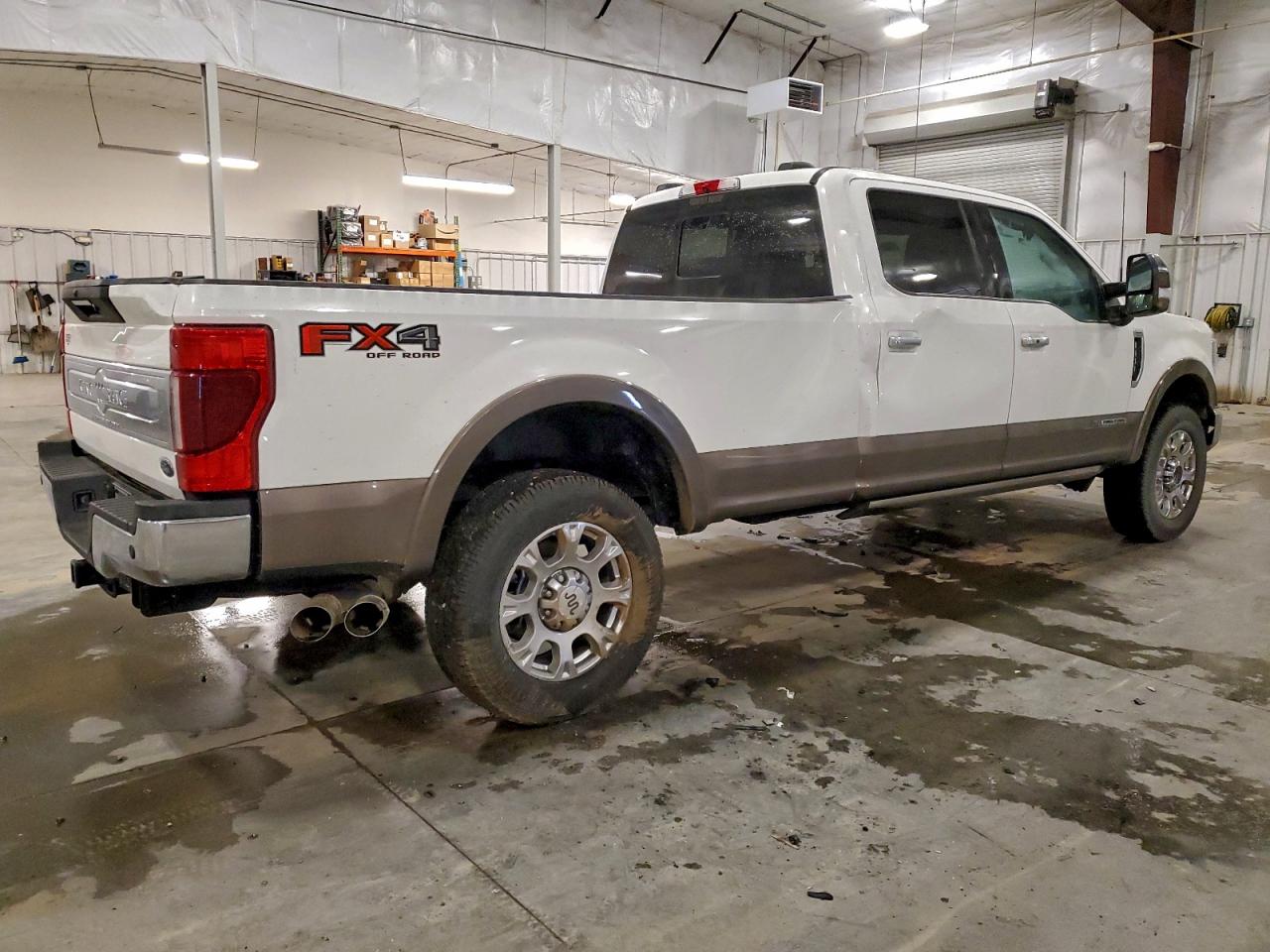 Ford F-250 Super Duty Image 11