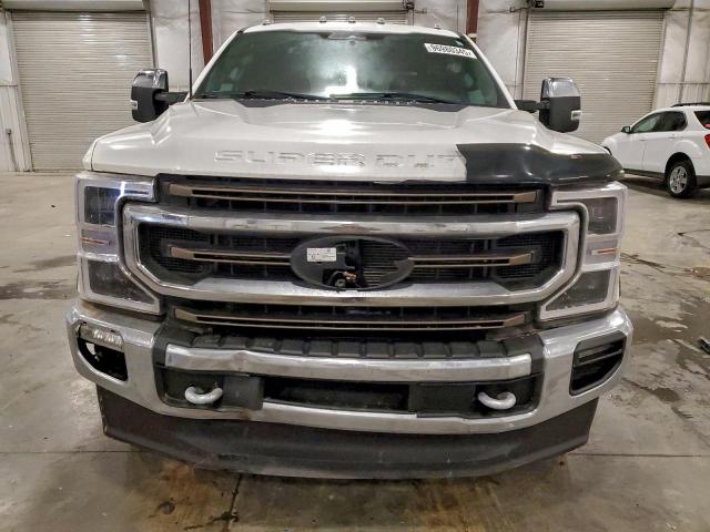 Ford F-250 Super Duty Image 10