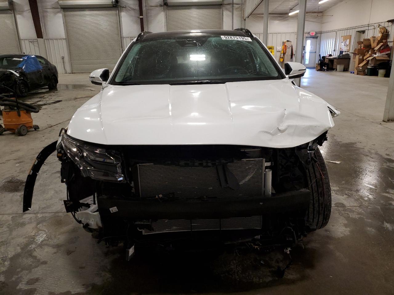 Hyundai TUCSON Limited Image 10