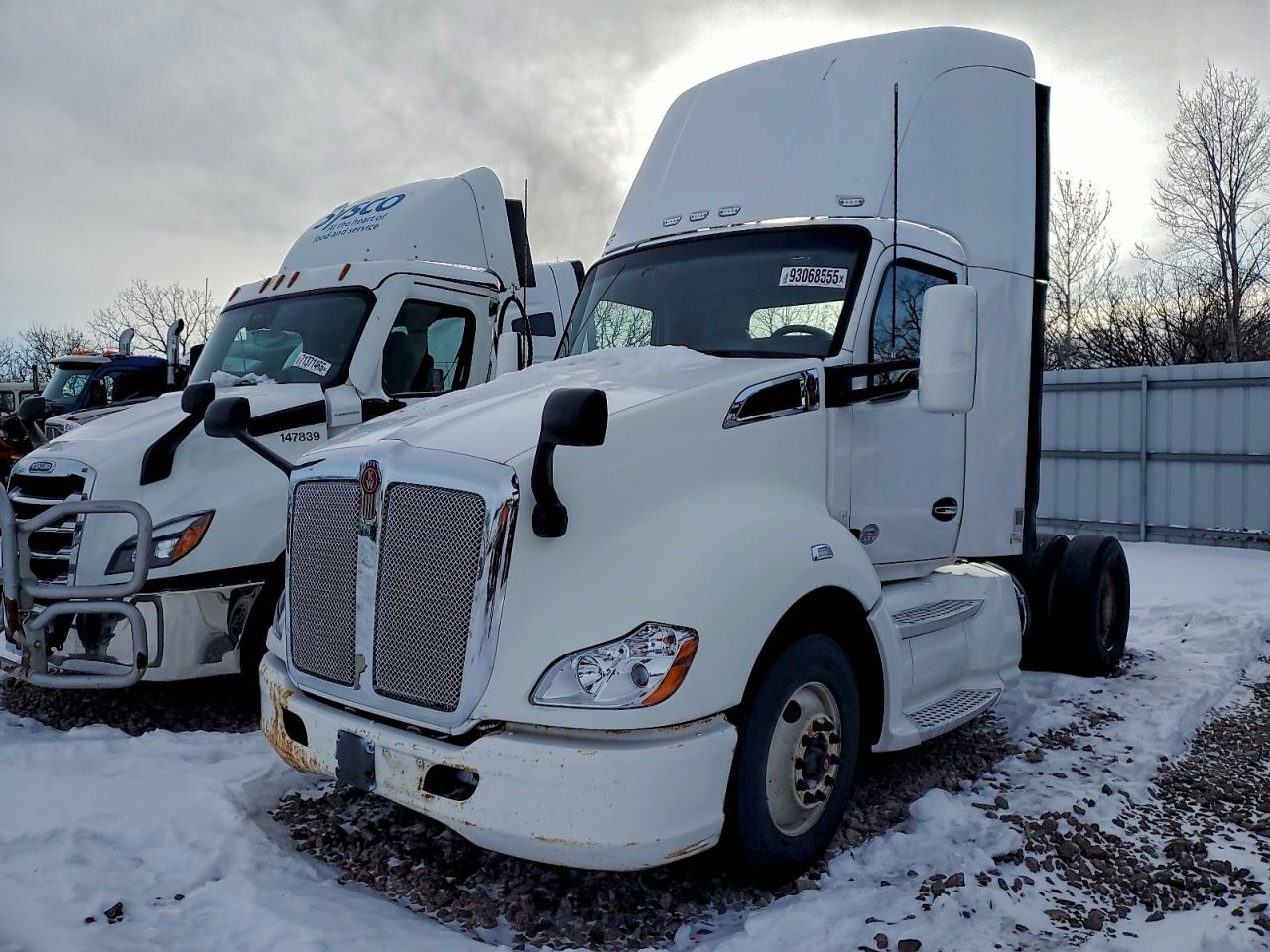 Kenworth Constructi T680 Image 9