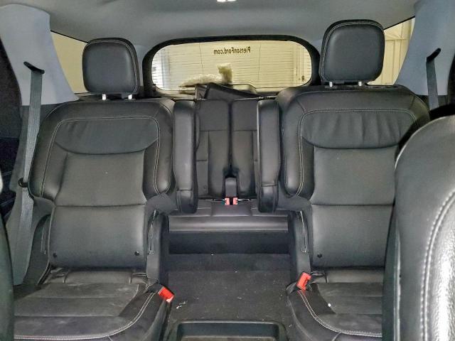 Ford Explorer Limited Image 10