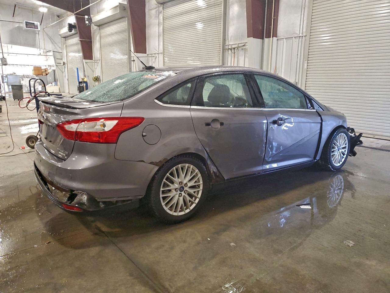 Ford Focus Titanium Image 12