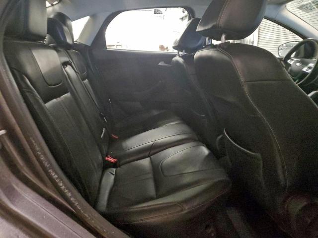 Ford Focus Titanium Image 10