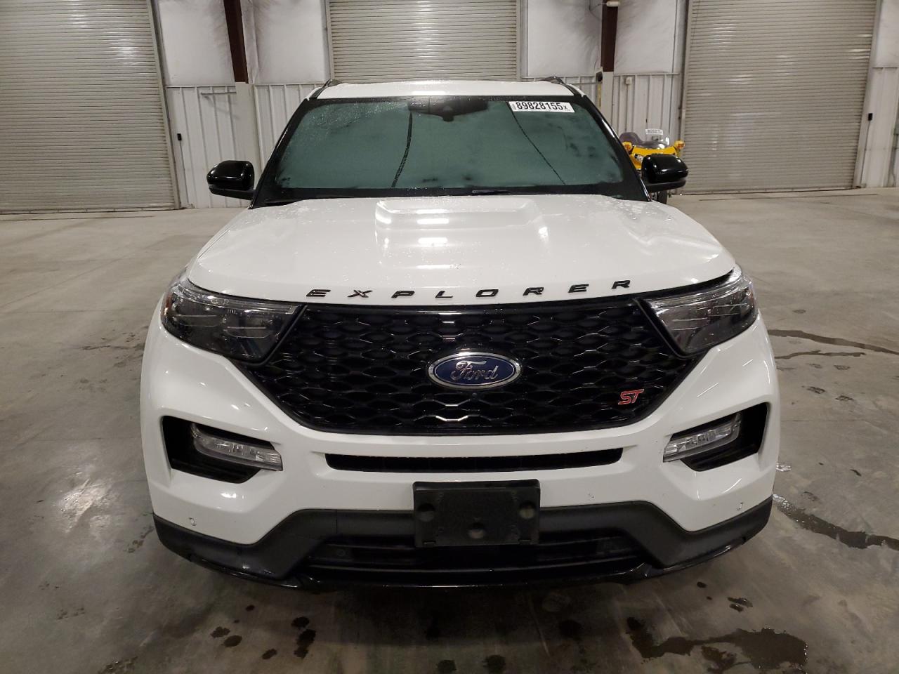 Ford Explorer St Image 13