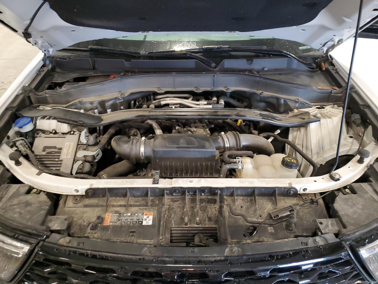 Ford Explorer St Image 9