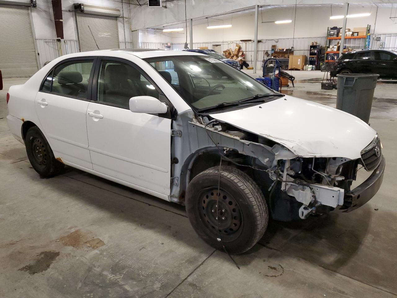 Toyota Corolla Ce Image 12