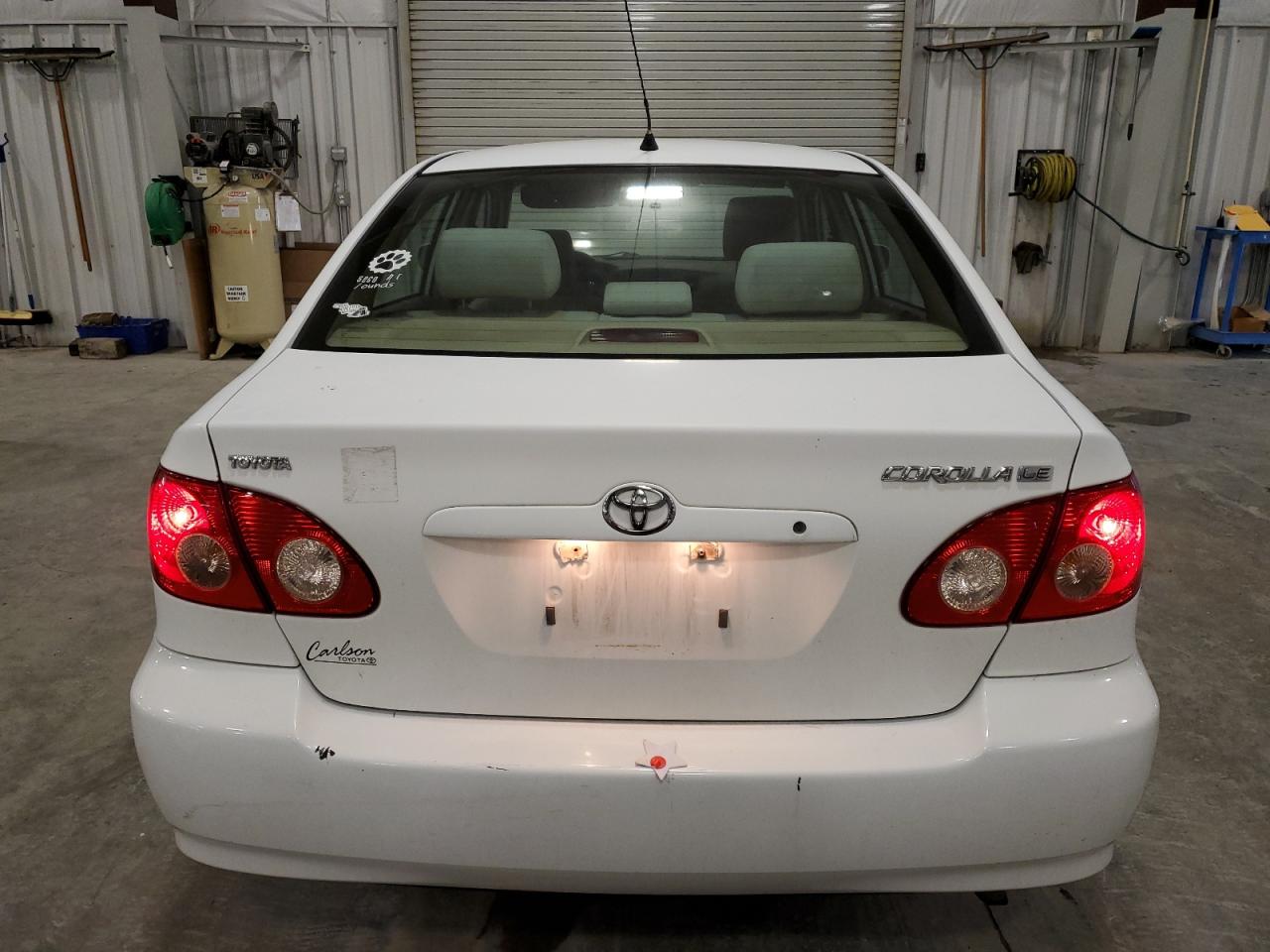 Toyota Corolla Ce Image 5