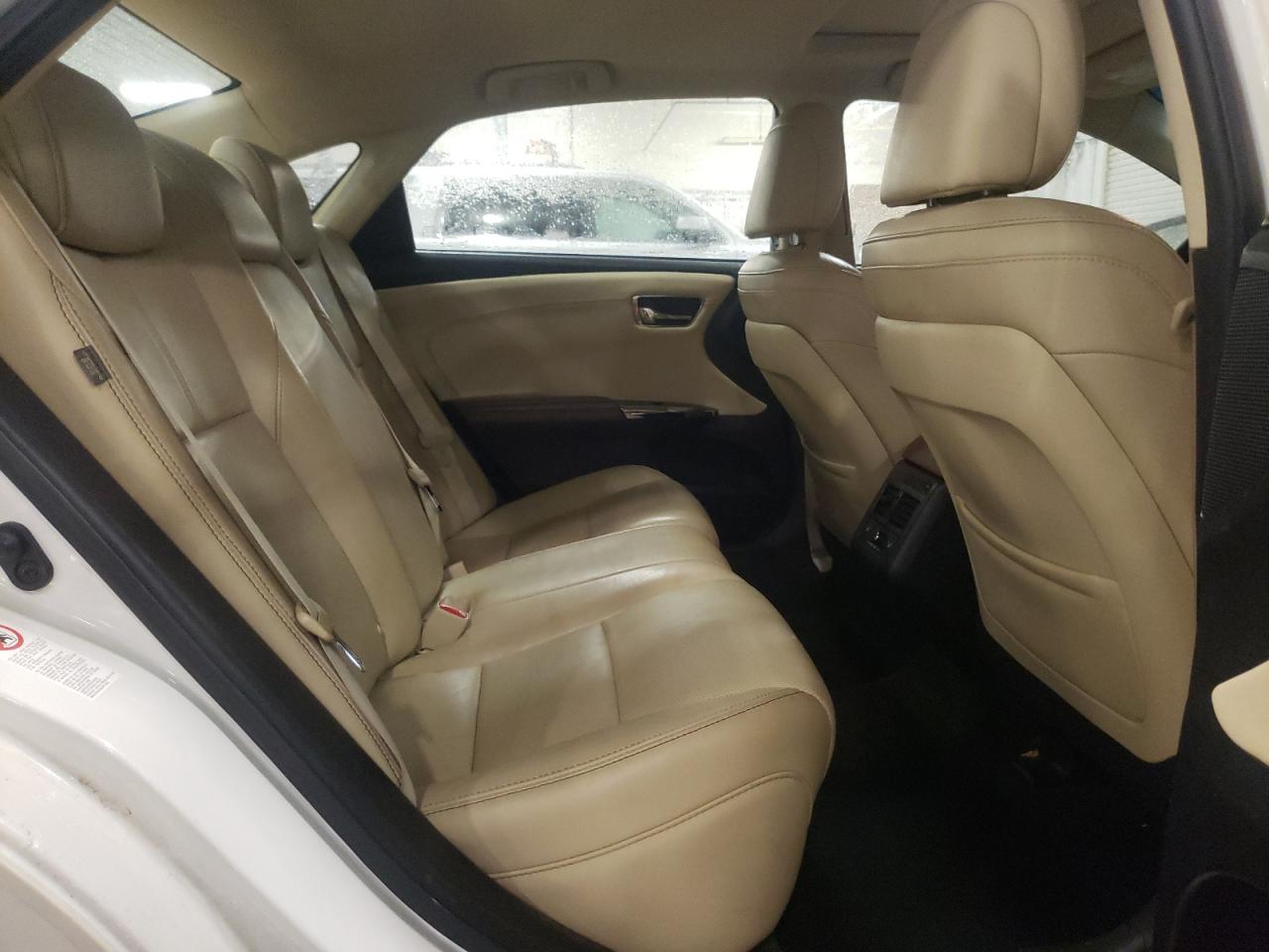 Toyota Avalon Hybrid Image 7