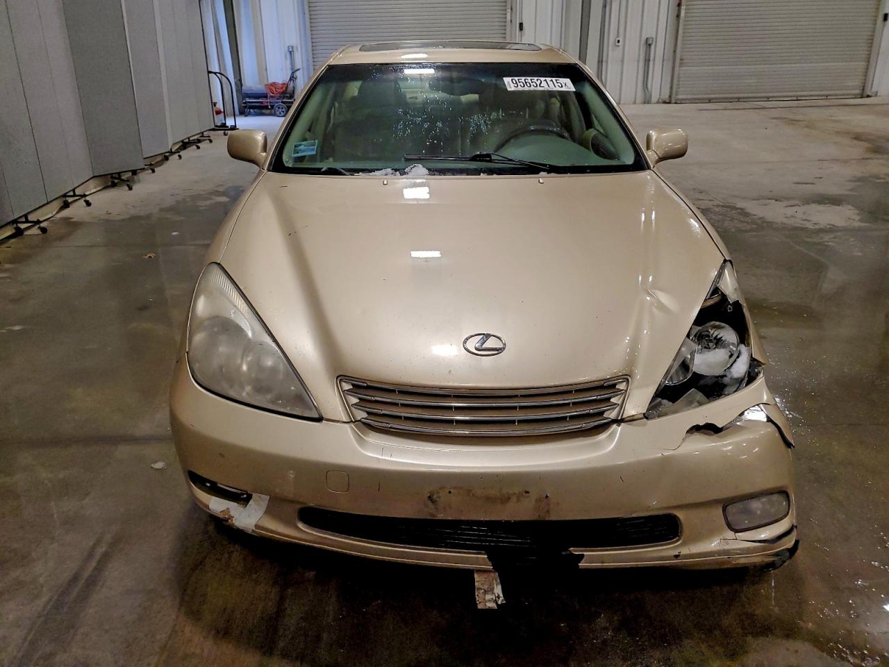 Lexus Es 300 Image 2