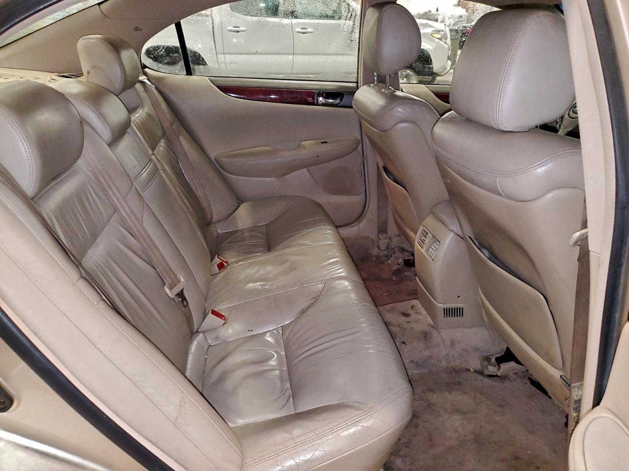 Lexus Es 300 Image 12