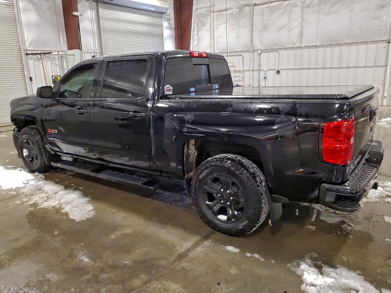 Chevrolet Silverado K1500 Ltz Image 3