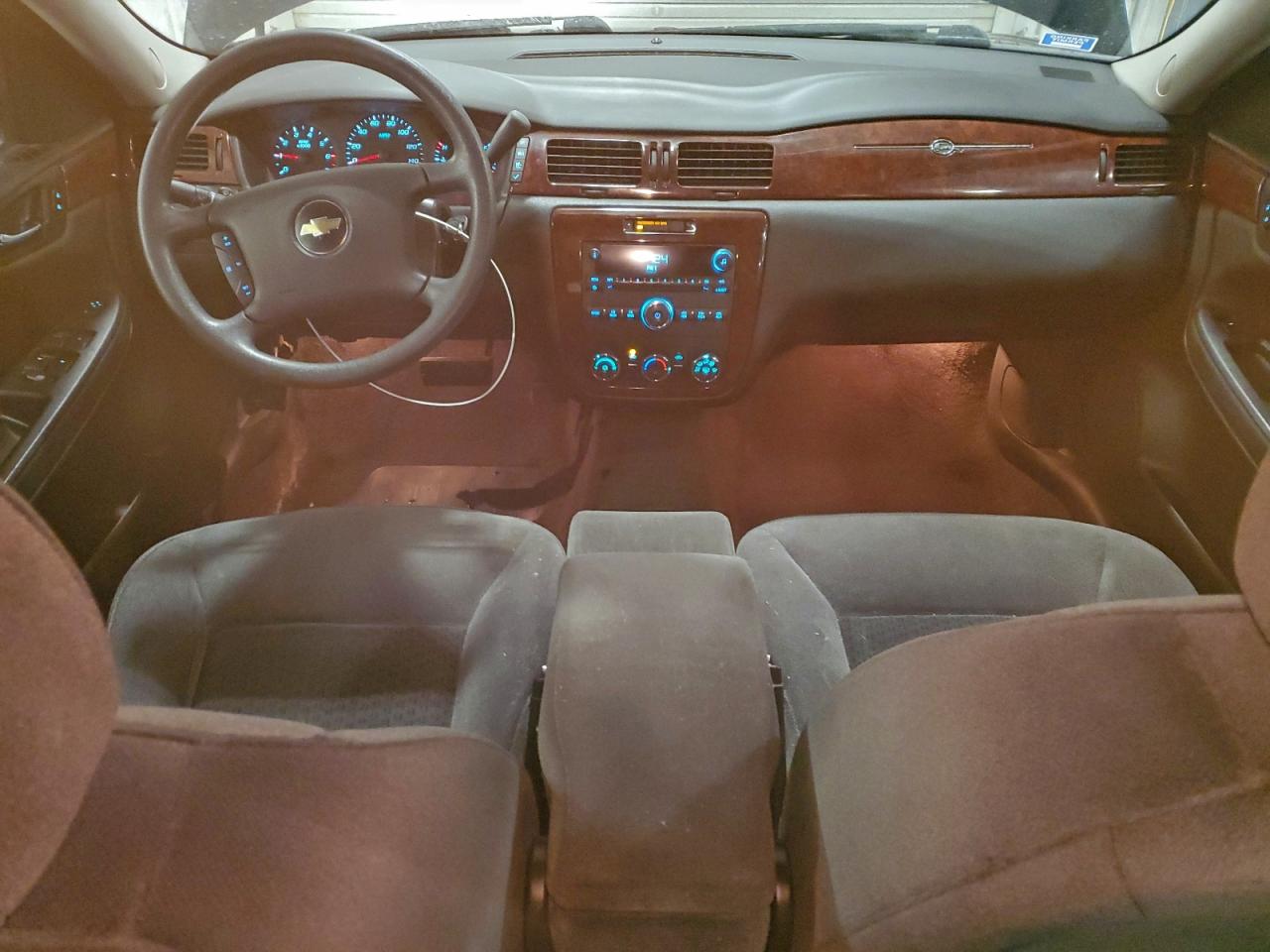 Chevrolet Impala Ls Image 4