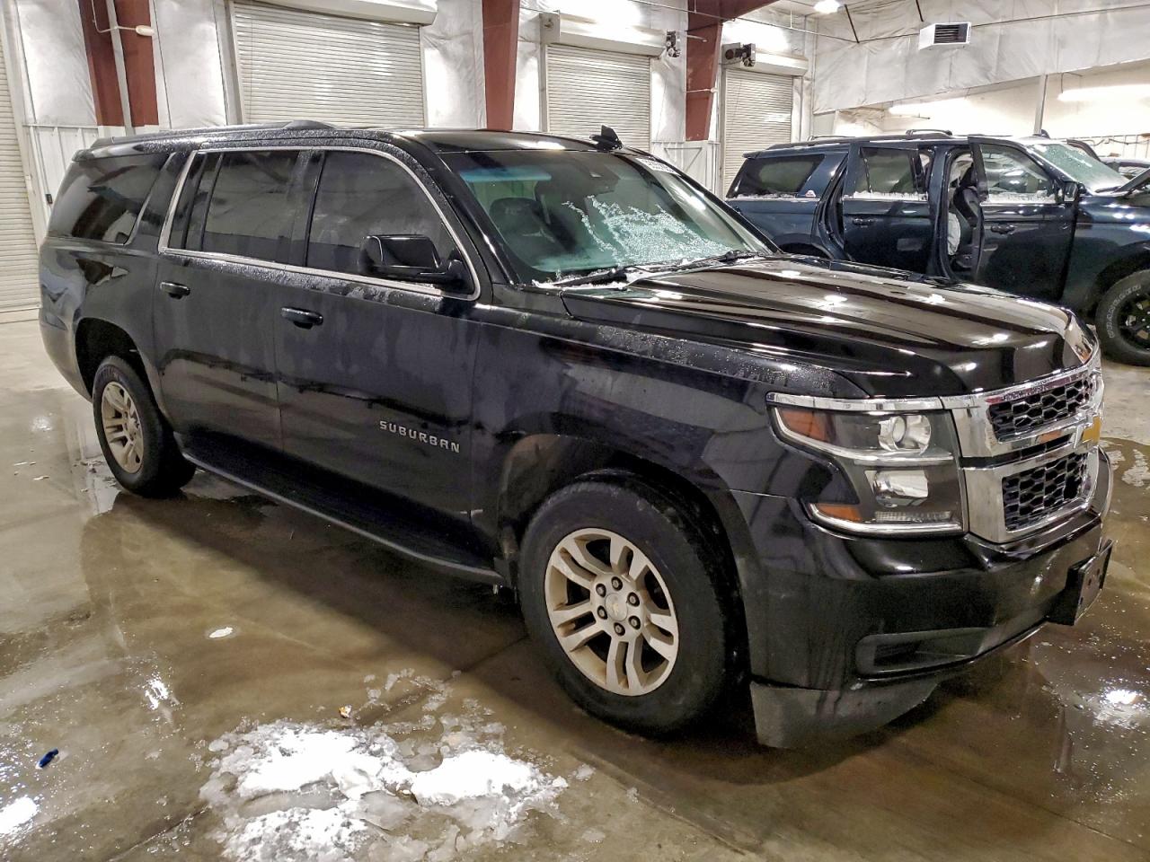 Chevrolet Suburban K1500 Lt Image 5