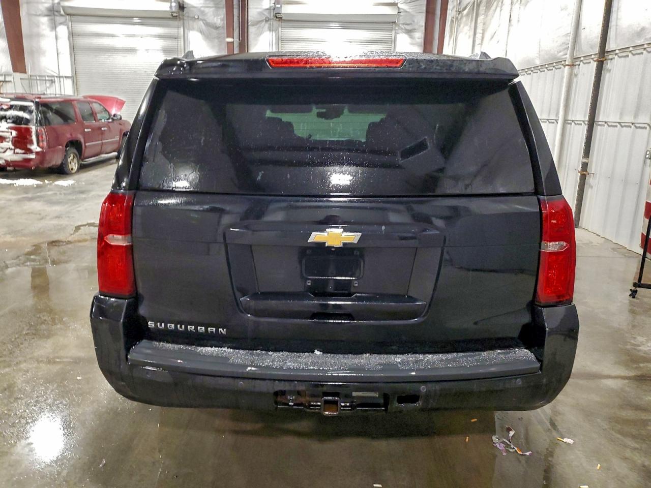 Chevrolet Suburban K1500 Lt Image 3