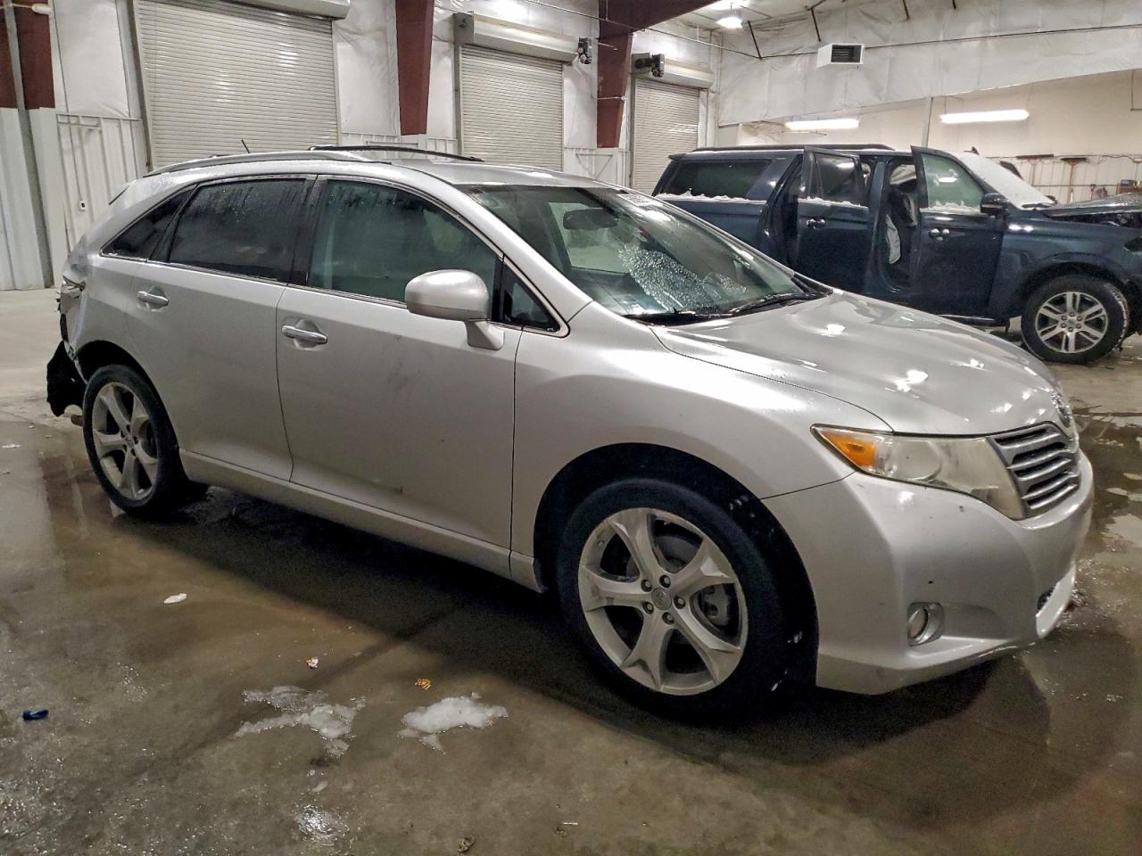 Toyota Venza Image 6