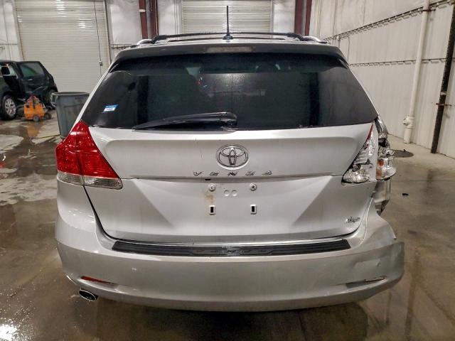 Toyota Venza Image 5