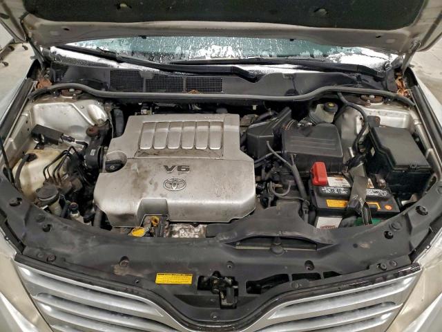 Toyota Venza Image 11