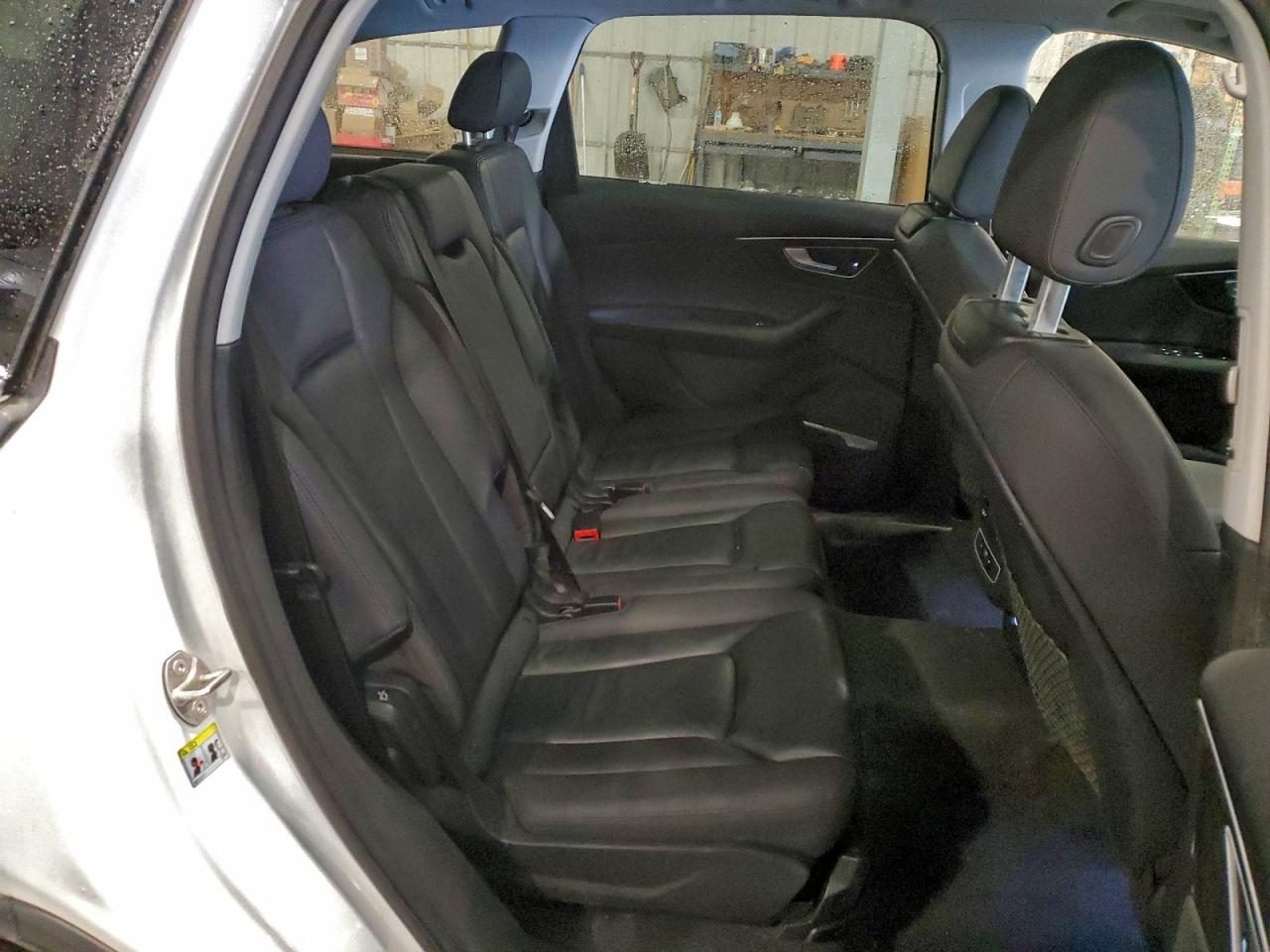 Audi Q7 Premium Plus Image 10