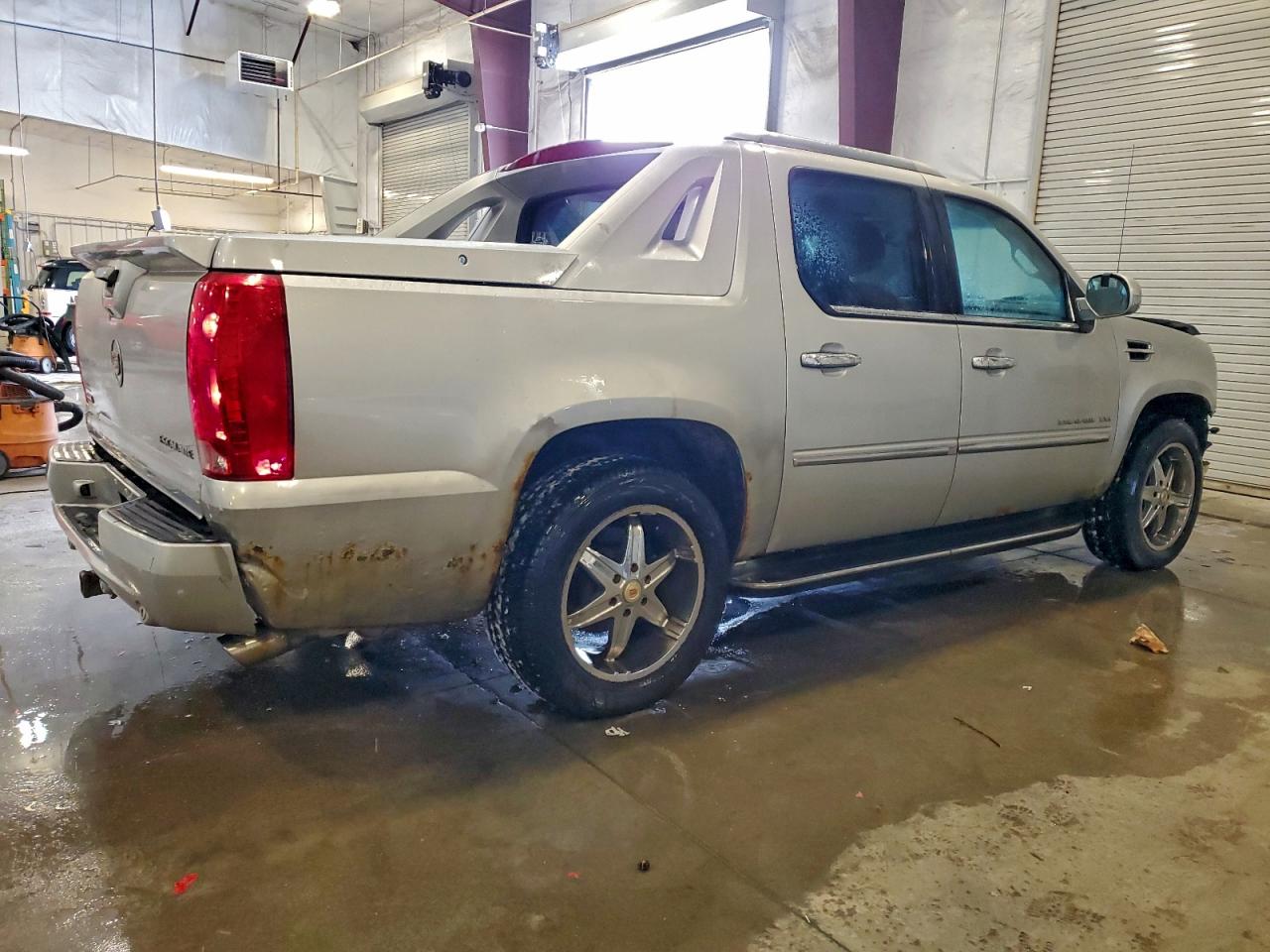 Cadillac Escalade Ext Luxury Image 10