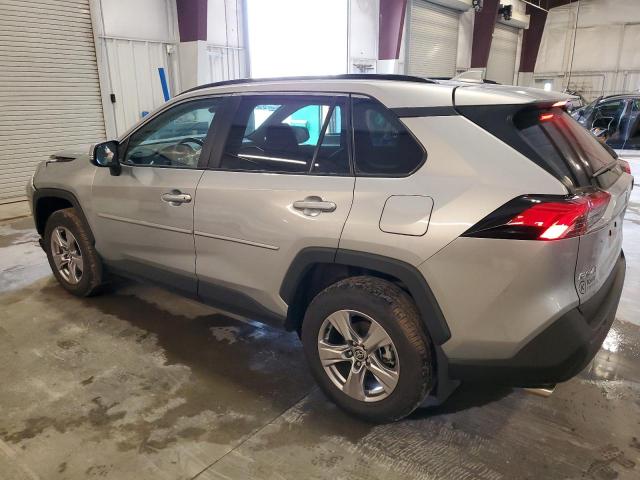 Toyota RAV4 Xle Image 11